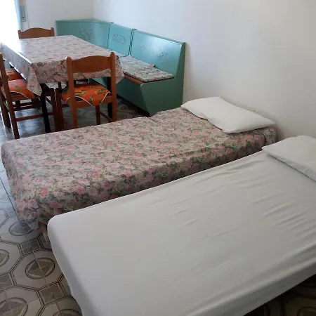 Barbara 12 Apartman *